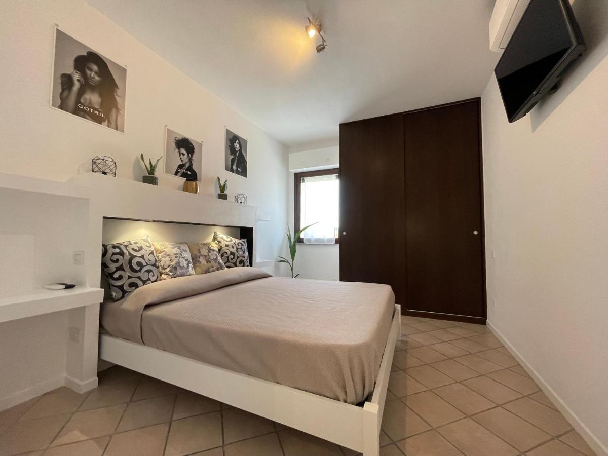 4luciroom * Olbia